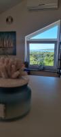 Apartment Bubble - Bed and Breakfast Novalja