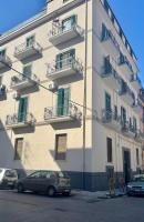 Buono Domus Apartment In centro by lexdomus - B&B Napoli