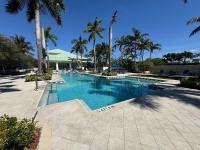 Exclusive Doral Villa with Luxury Amenities - Bed and Breakfast Miami