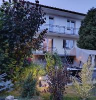 EliBlue -Twój apartament - Ferienwohnung Trzebieńczyce