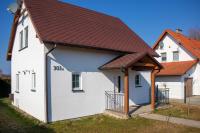 Cozy House 3 Bedrooms & Fireplace, Family with Dogs welcome - Bed and Breakfast Zastawie