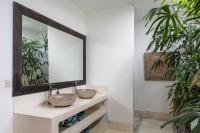 Seminyak Tropical Oasis Center-3 Br-Private Pool - B&B Seminyak