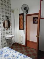 Habitación Individual Estándar con baño compartido
