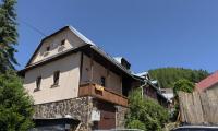 Mountain Chalet Donovaly with Sauna & Jacuzzi - B&B Donovaly