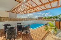 Villa Olive avec piscine privée, proche de la mer - Chambres d'hôtes Flic en Flac