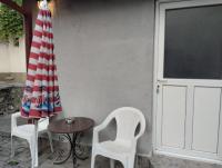 Studio with Garden View