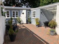 Indbydende bed & breakfast med dejlig gårdhave - Ferienwohnung Randers