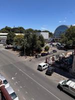 Hanna's House Metro Pyramid - B&B Roma