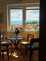 Tunti Lake View Apartment - B&B Ocrida
