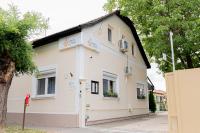 Hagyma Panzió - B&B Makó