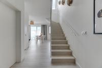 Appartamento con 2 Camere da Letto, Balcone e Vista mare