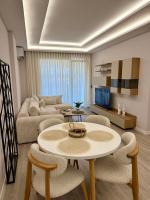 Teds Luxury Apartments - Ferienwohnung Tirana