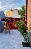 Cozy Corner Guesthouse - Civic Center, free Parking, garden with BBQ - Chambres d'hôtes Braşov