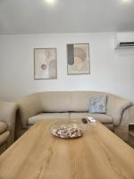 Apartments Tea and Tamara - B&B Pirovac