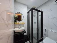 Citispace 1BR Suite Ridgewood Towers Near BGC Airport #RW17B - Chambres d'hôtes Manille