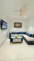 High Rise Royal Luxury 2 BHK with Private Patio - B&B Gurugram