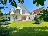 Коттедж на берегу Иссык-Куля - Bed and Breakfast Cholpon-Ata
