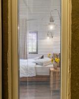 Camera Matrimoniale con Vista Giardino