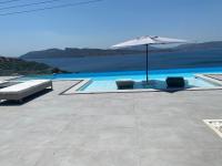 Villa Infinity - Bed and Breakfast Néa Péramos