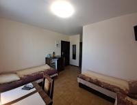 Dreibettzimmer mit eigenem Bad