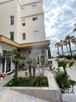 Apartamento 1 dormitorio con vistas al mar y terraza