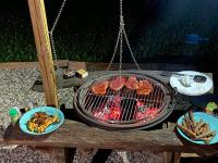 Gîtes les Perouilles - La grange d'Angèle - B&B Puymiclan