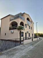 Villa Asa with private Jacuzzi - B&B Vir