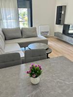 Tirana Oasis Apartment - B&B Tirana