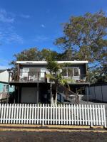 Sunrise on the Water - B&B Lemon Tree Passage