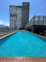 Premium suite Santa Lucia alberca, gym, kids club, parking 308 - Chambres d'hôtes Monterrey