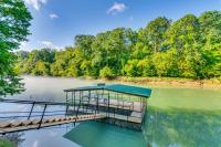 Deck and Gas Grill Riverfront Home in Heber Springs - Ferienwohnung Heber Springs
