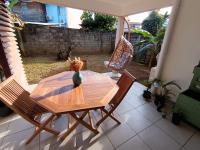 Beau T2 proche Plage de Montabo - B&B Caienna