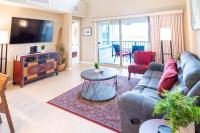 Mauna Lani 2BR condo with loft, pool, and golf course access. - B&B Waikoloa