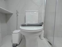 Estudio con cama extragrande