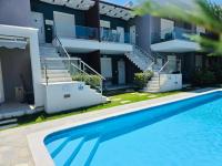 Central Pool Apartments, Delta Hospitality - B&B Ofrynio