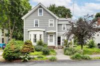 1 Mi to Needham Center Square: Pet-Friendly Apt! - Bed and Breakfast Needham Heights