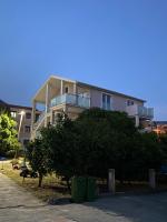 Apartment Marijana - B&B Teodo