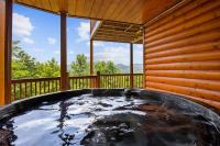 Stunning Mtn Views Sleeps 10 Hot Tub Game Room - B&B Mineral Bluff