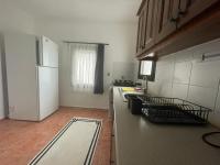 Spacious Apartment - B&B Karatoprak
