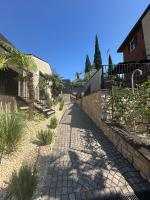 Luxury Apartments La Baia - B&B Torri del Benaco