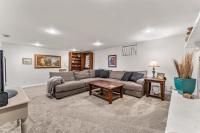 Modern Downtown Oasis Sunny Garden King Beds - Ferienwohnung Longmont
