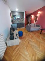 Hello Africa apartment - Ferienwohnung Novi Sad