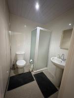 Habitación Doble con baño privado - 2 camas