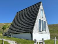 Central Location and Stunning Views - B&B White Ness