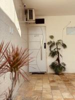 Nox Temporada Flat 001 com AR, a 5 Min da Feira de Caruaru - Bed and Breakfast Caruaru