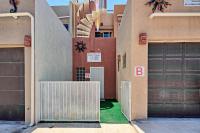 3 Story House 3BR 2BA Rooftop View with Heated Pool - B&B La Choya