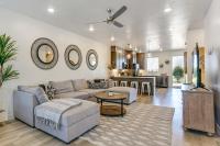 7 Mi to Snow Canyon: Townhome w/ Arcade Games! - Chambres d'hôtes Saint George