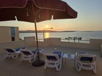 Spacious Bugibba Seafront Home 3BR Free Parking Free WiFi - B&B San Pawl il-Baħar