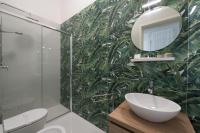 Habitación Doble Deluxe con ducha