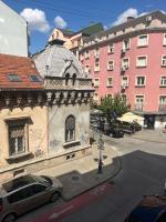 Tik-tak City center - Ferienwohnung Novi Sad